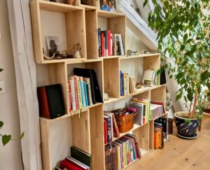étagère sur mesure en bois de bouleau